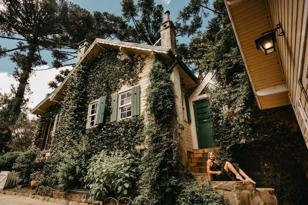 Garage Door Opener Repair in Calabasas